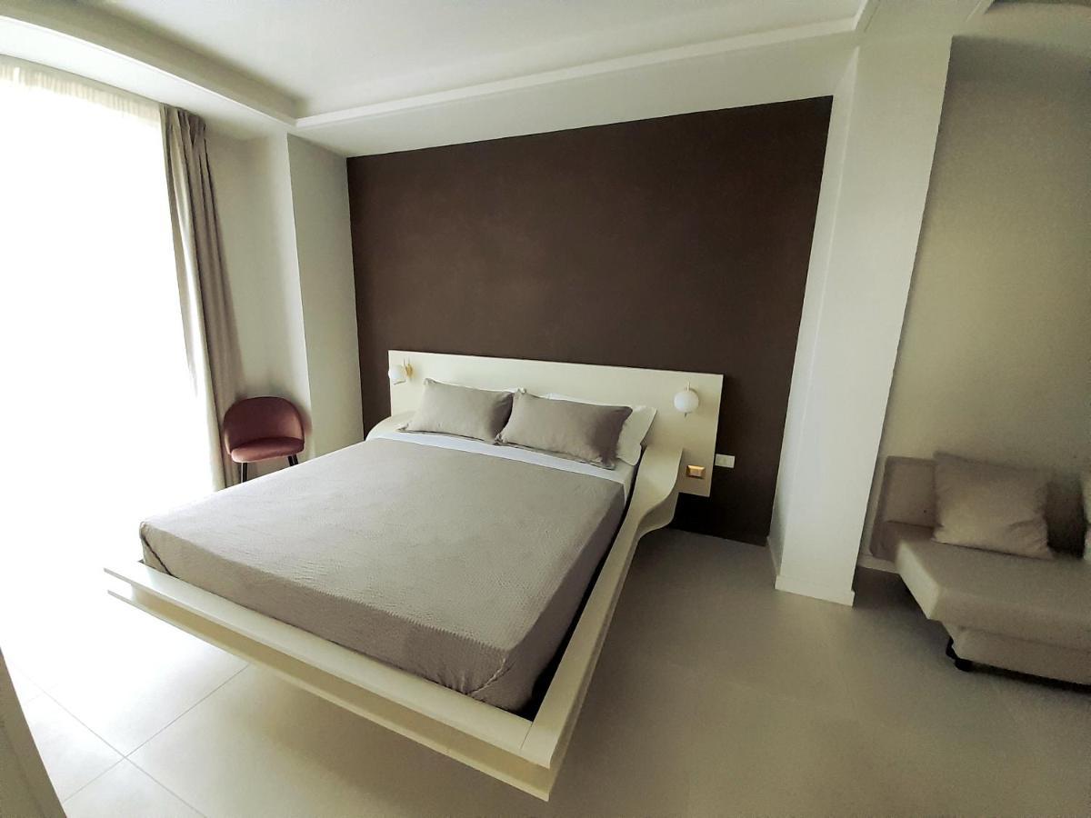 Gt Apartments - New Opening Vibo Valentia Marina Exterior foto