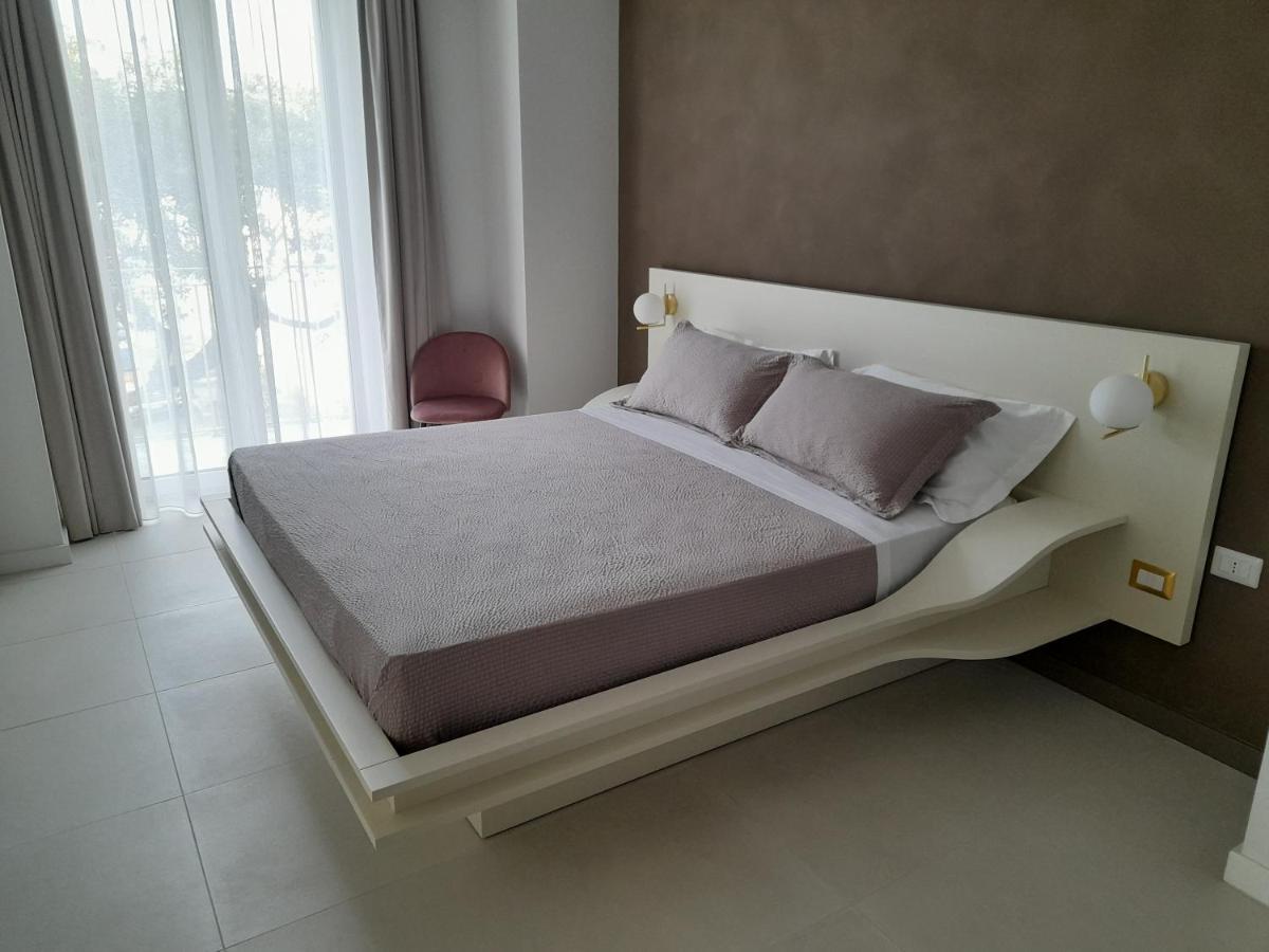Gt Apartments - New Opening Vibo Valentia Marina Exterior foto