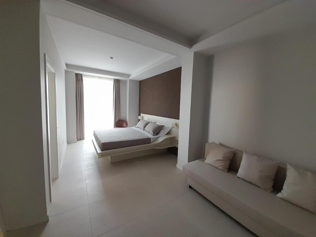 Gt Apartments - New Opening Vibo Valentia Marina Exterior foto
